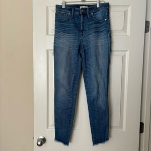 Madewell 10" High-Rise Skinny Jeans in Tulip-Hem Edition Size 28
